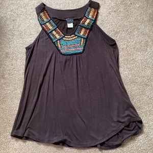 Tank top with wooden bead work